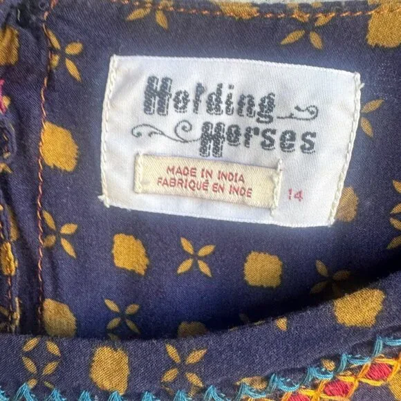 Holding Horses Short Sleeve Button Back Embroidered Boho Blouse Women's Size 14 - Picture 3 of 8